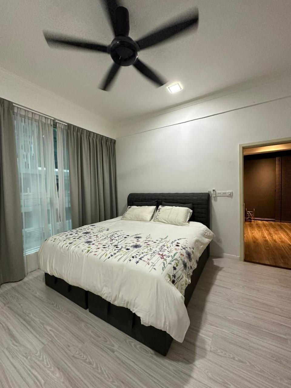 Apartamento Sutera Avenue Kota Kinabalu Exterior foto